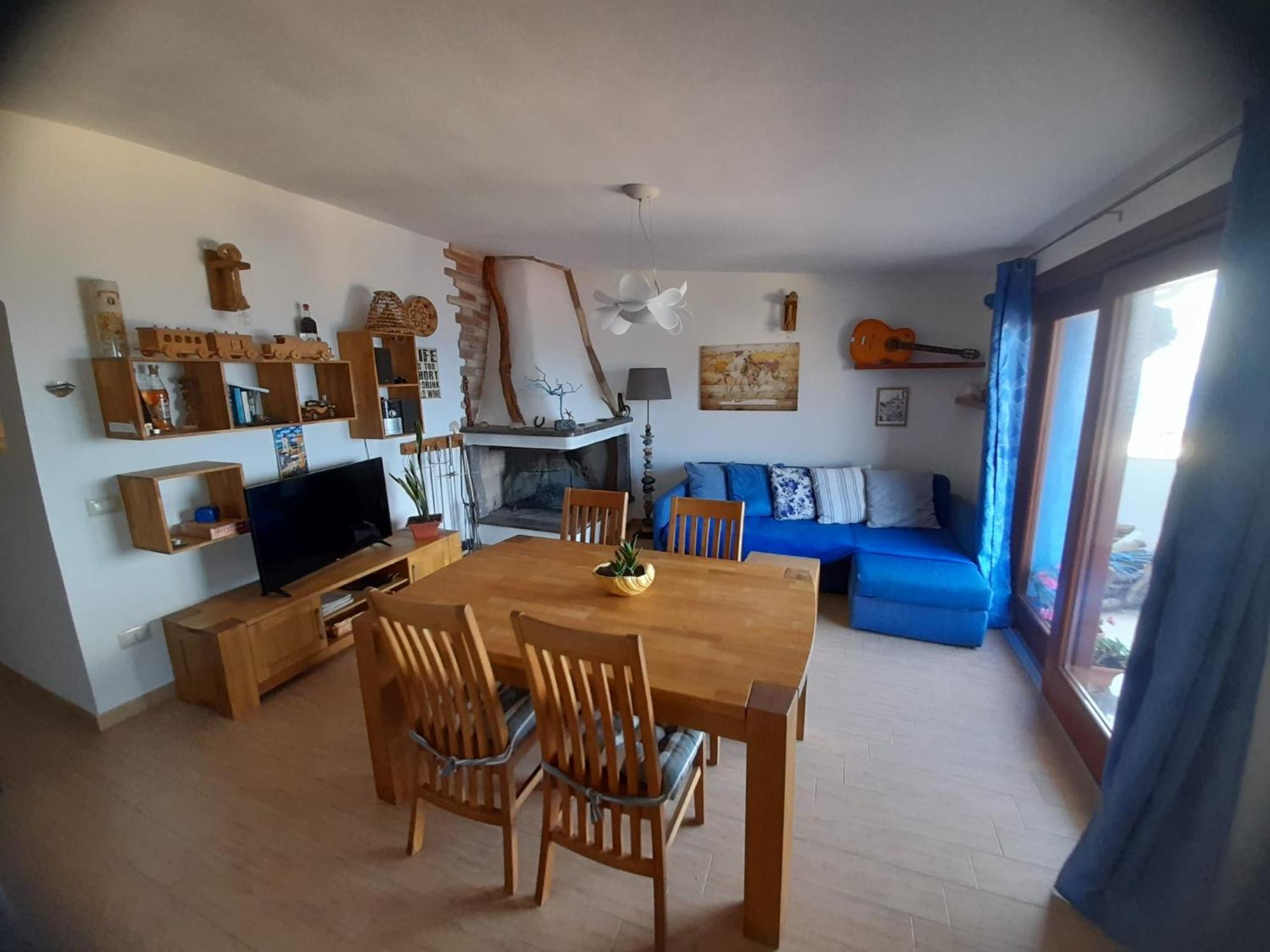 Cara A' Mari Apartment *